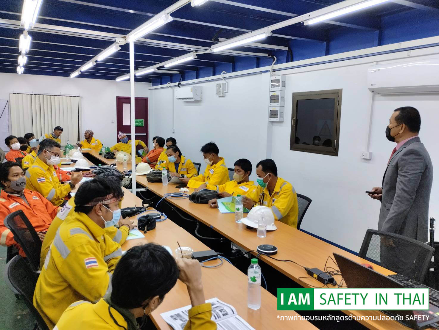 ความปลอดภัยในการทำงานบนที่สูง การทำงานบนที่สูง ชลบุรี 2566